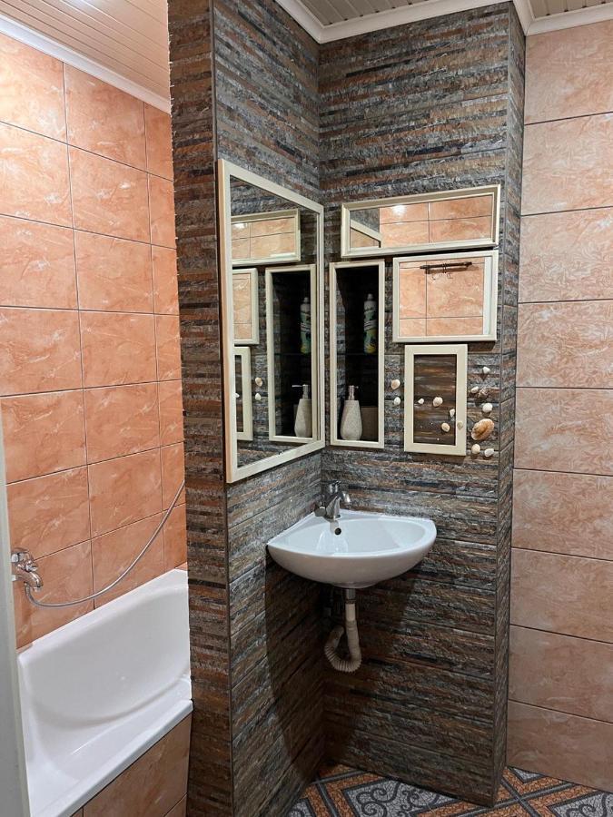 Happy Apartment On Kopernik 30 Lviv Ngoại thất bức ảnh